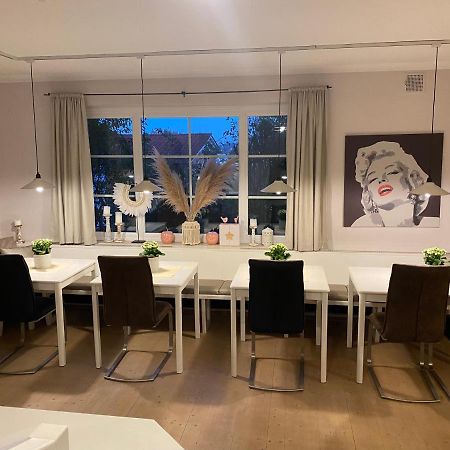 Lovely In Boutique-Hotel Velden Фельден-ам-Вёртер-Зе Экстерьер фото